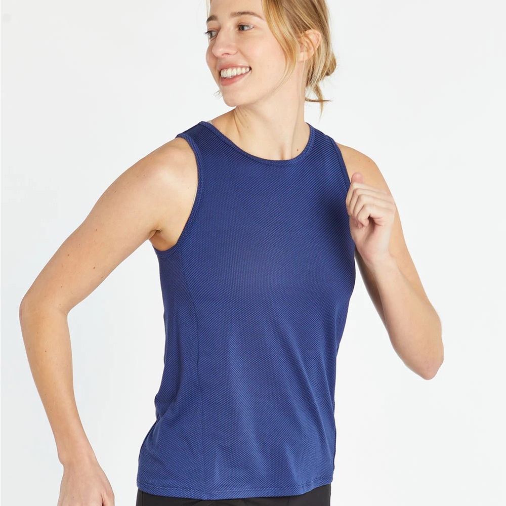 Flyout Trail Tank
